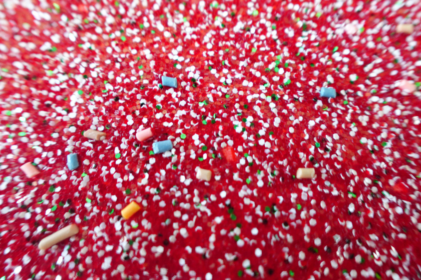 Mixed red vinyl